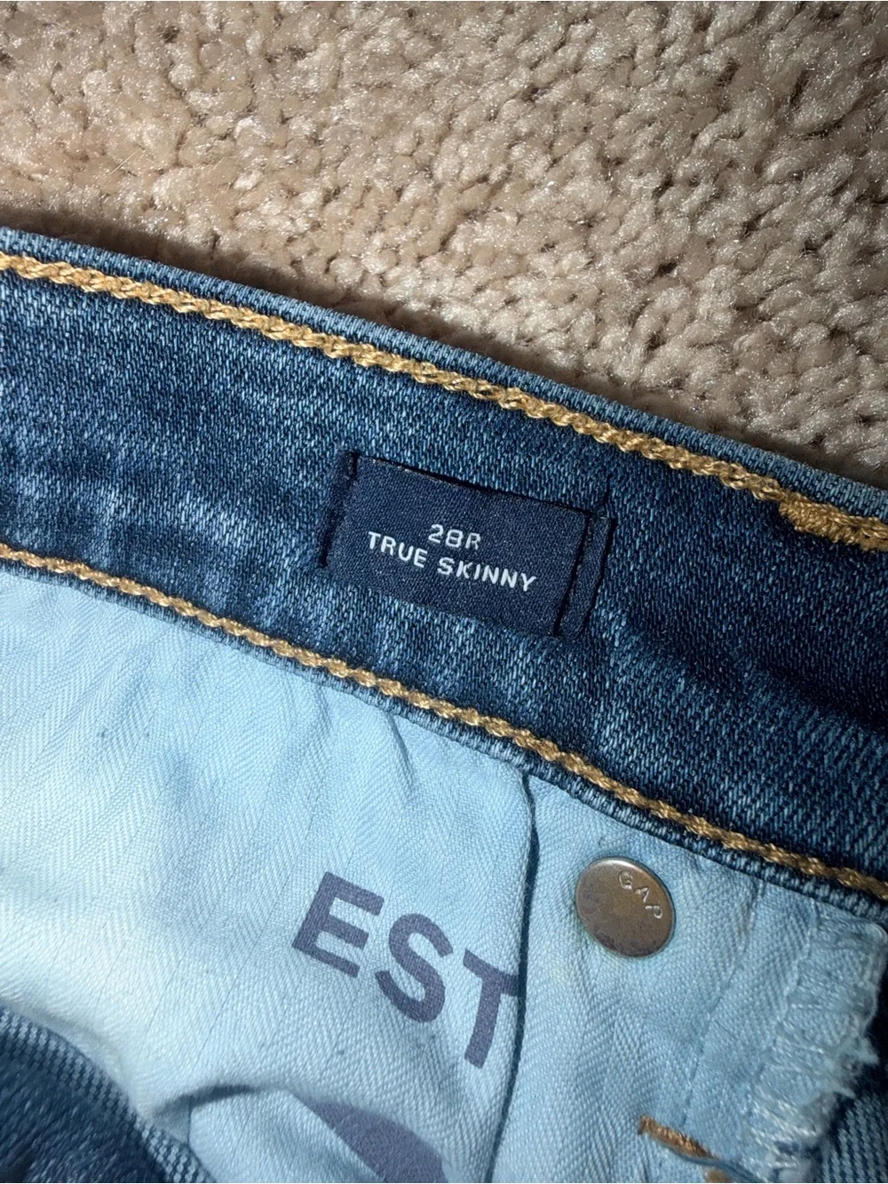 GAP Women's Medium Blue Skinny Jeans with Distressed Details